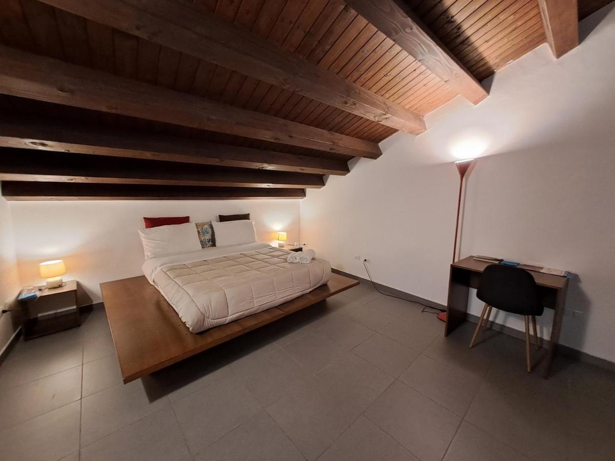 Sopra Moltivolti Guesthouse Palermo Quarto foto